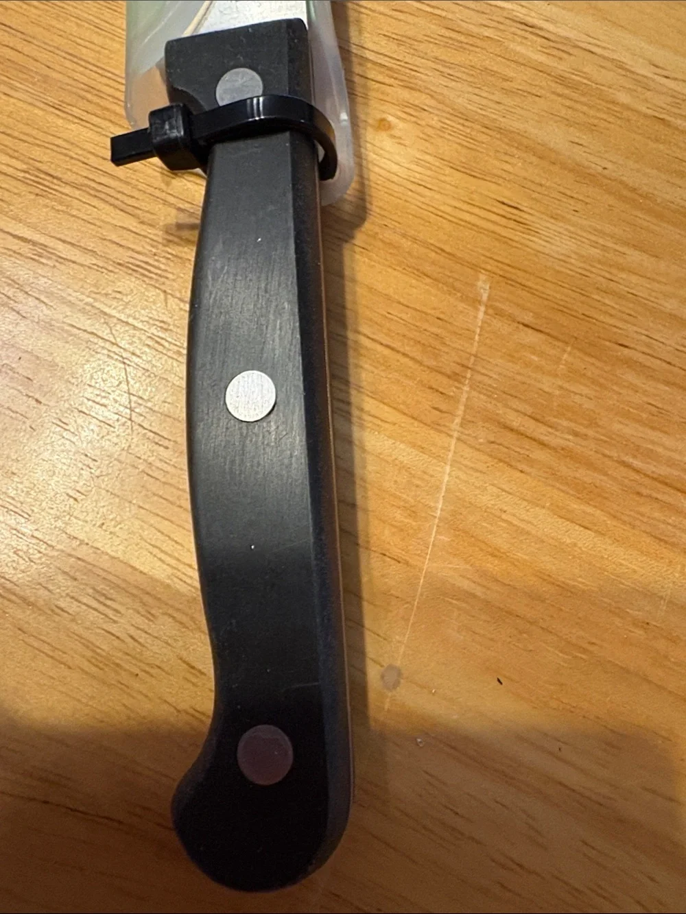 Chicago Cutlery Black-Handle Bread Knife - Serrated Slicing Knife